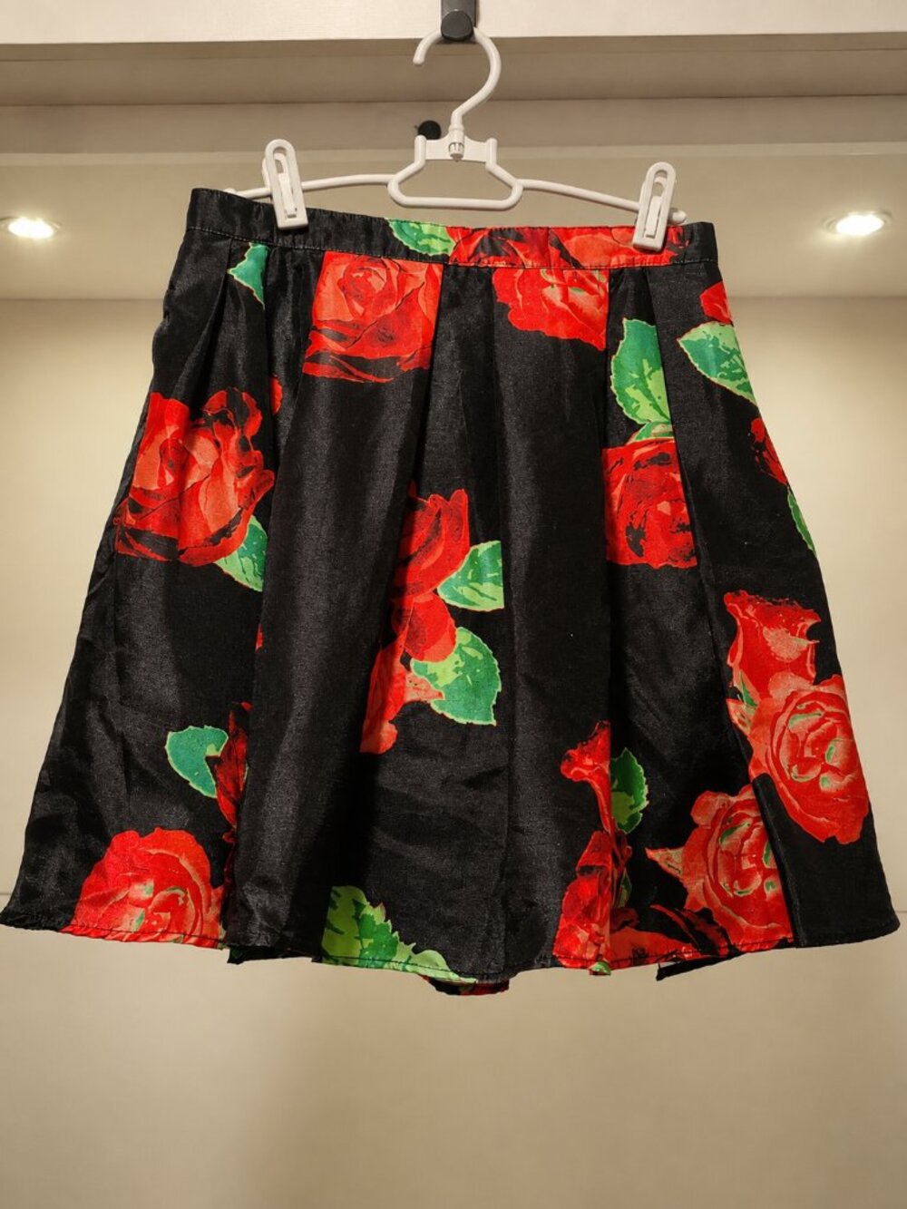 Floral Rose Pleated Skater Skirt